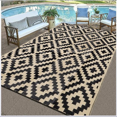 Outdoor carpet mat